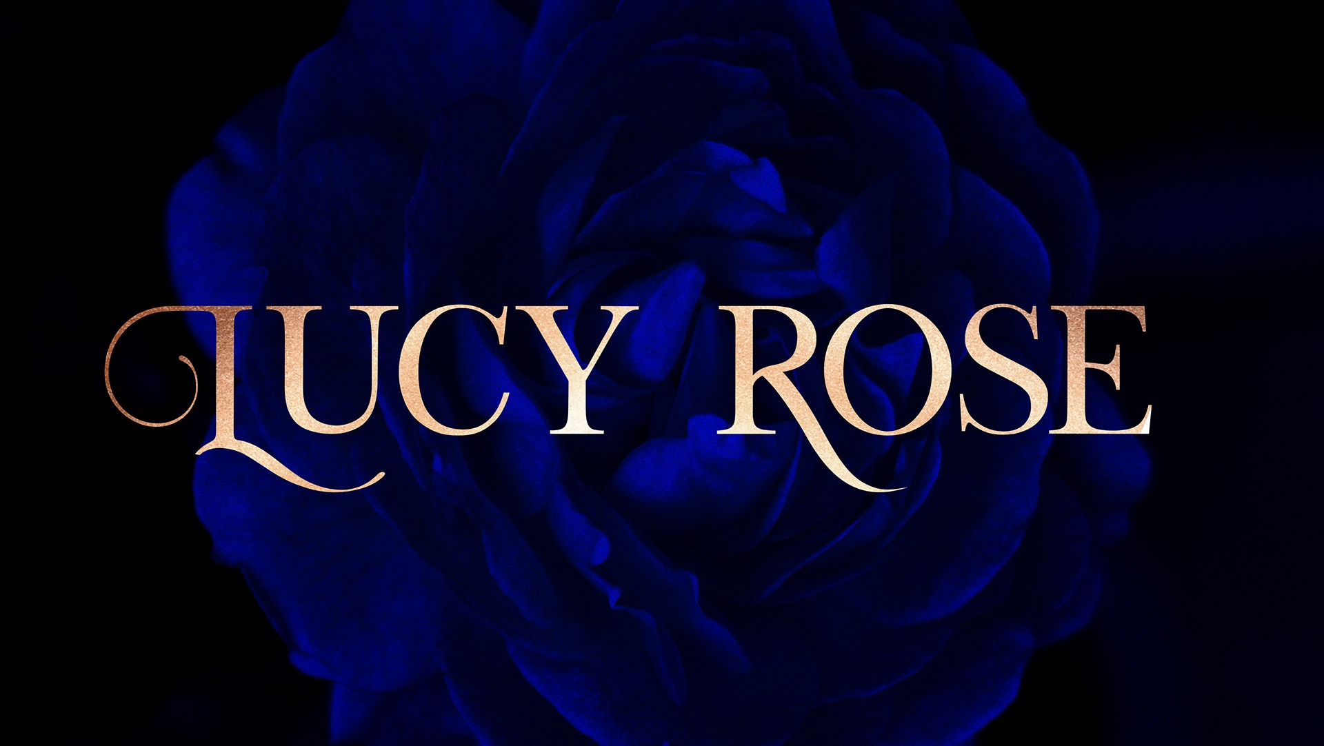 Ejemplo de fuente Lucy Rose Regular