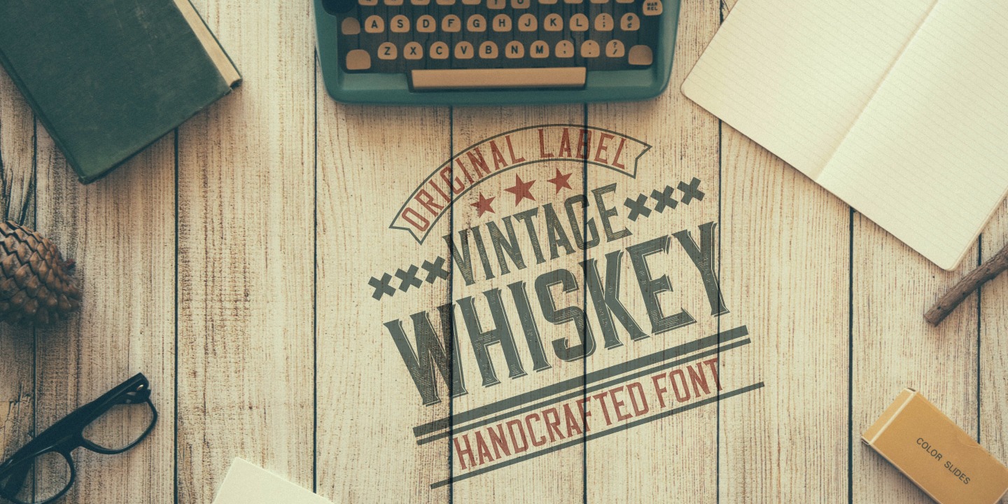 Ejemplo de fuente Vintage Whiskey Texture