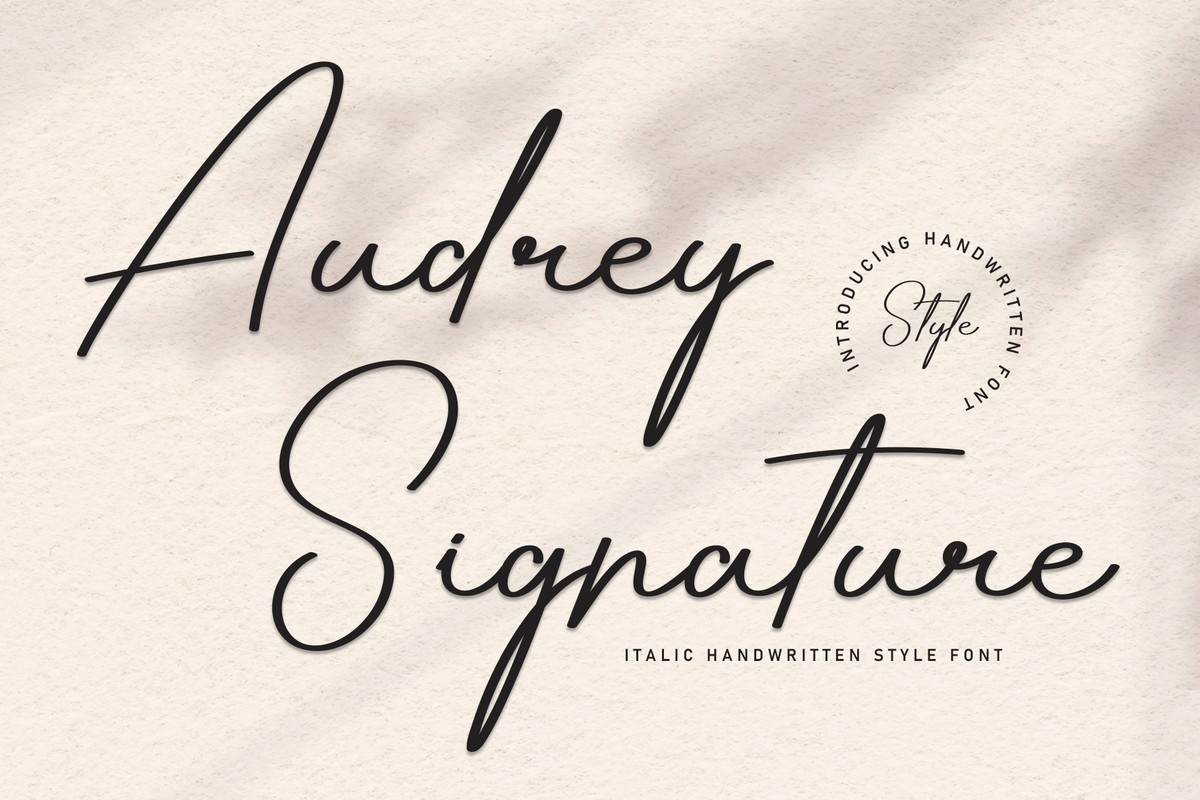 Ejemplo de fuente Audrey Signature
