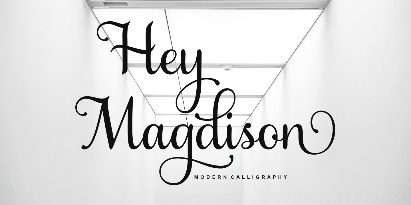 Ejemplo de fuente Hey Magdison Italic