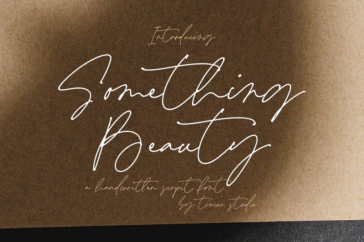 Ejemplo de fuente Something Beauty Regular