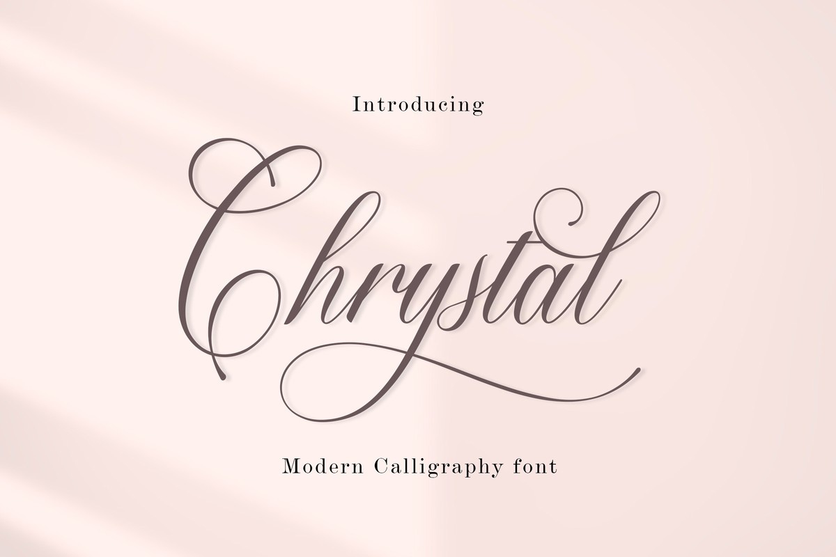 Ejemplo de fuente Chrystal Regular